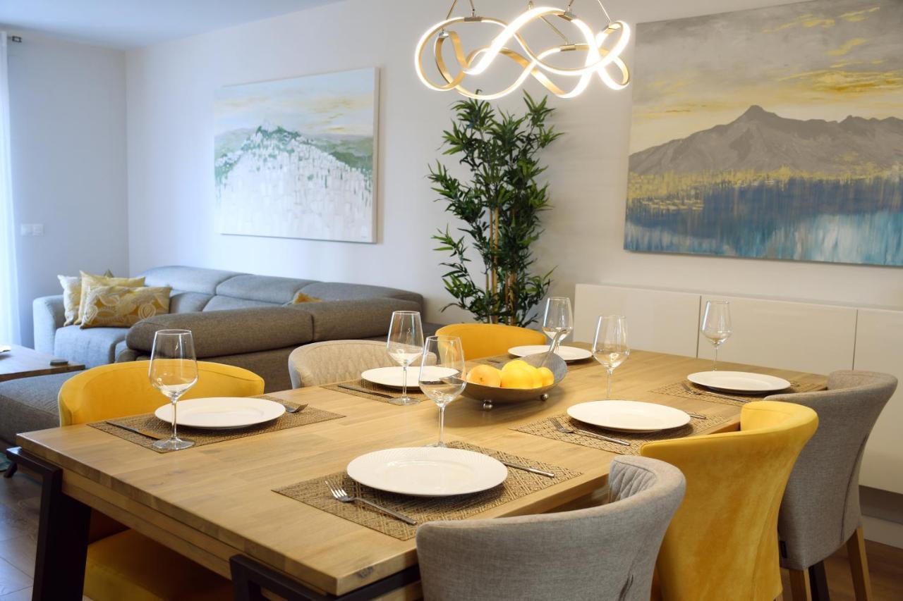 Yellow Jasper - Gemstone Getaway Marbella Exterior photo