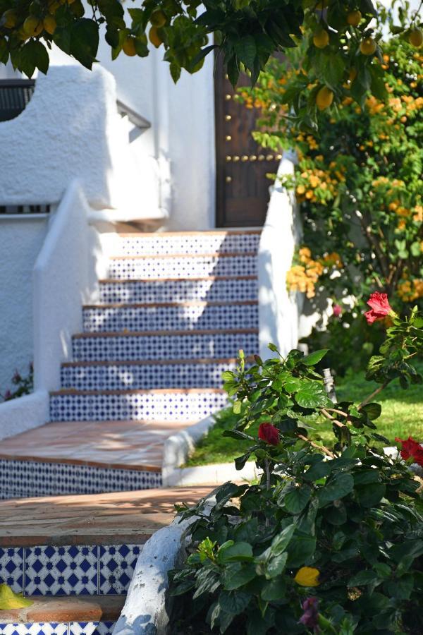 Yellow Jasper - Gemstone Getaway Marbella Exterior photo