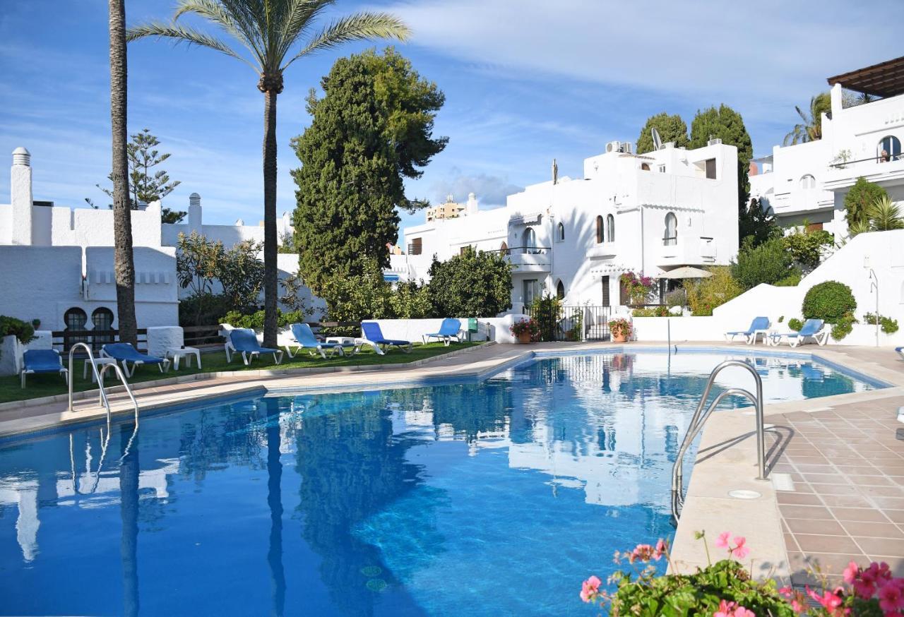 Yellow Jasper - Gemstone Getaway Marbella Exterior photo